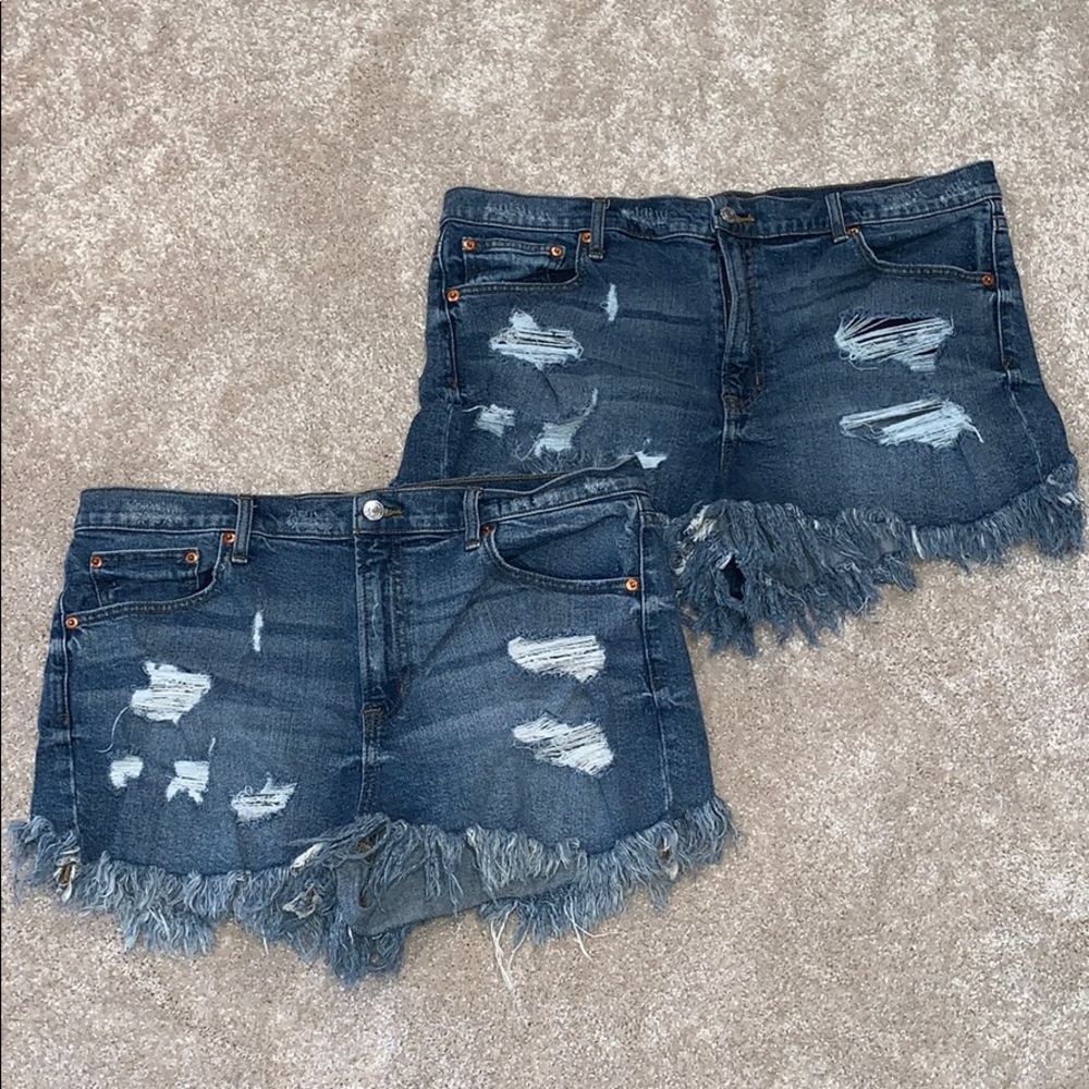 GAP 3 inch high rise denim shorts 32R & 33R